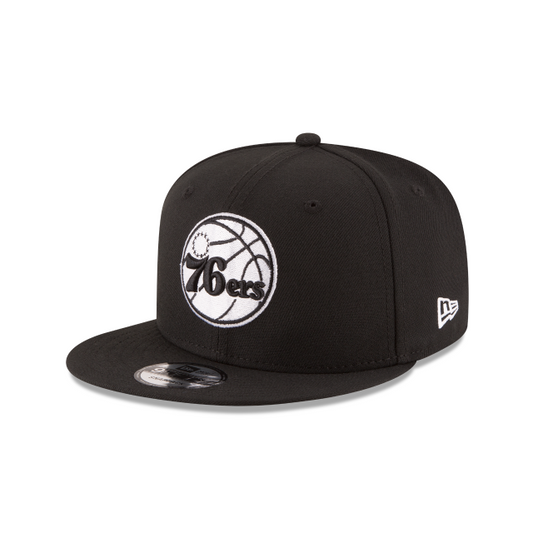 Philadelphia 76ers New Era Black 9Fifty Basic Snapback Adjustable Hat